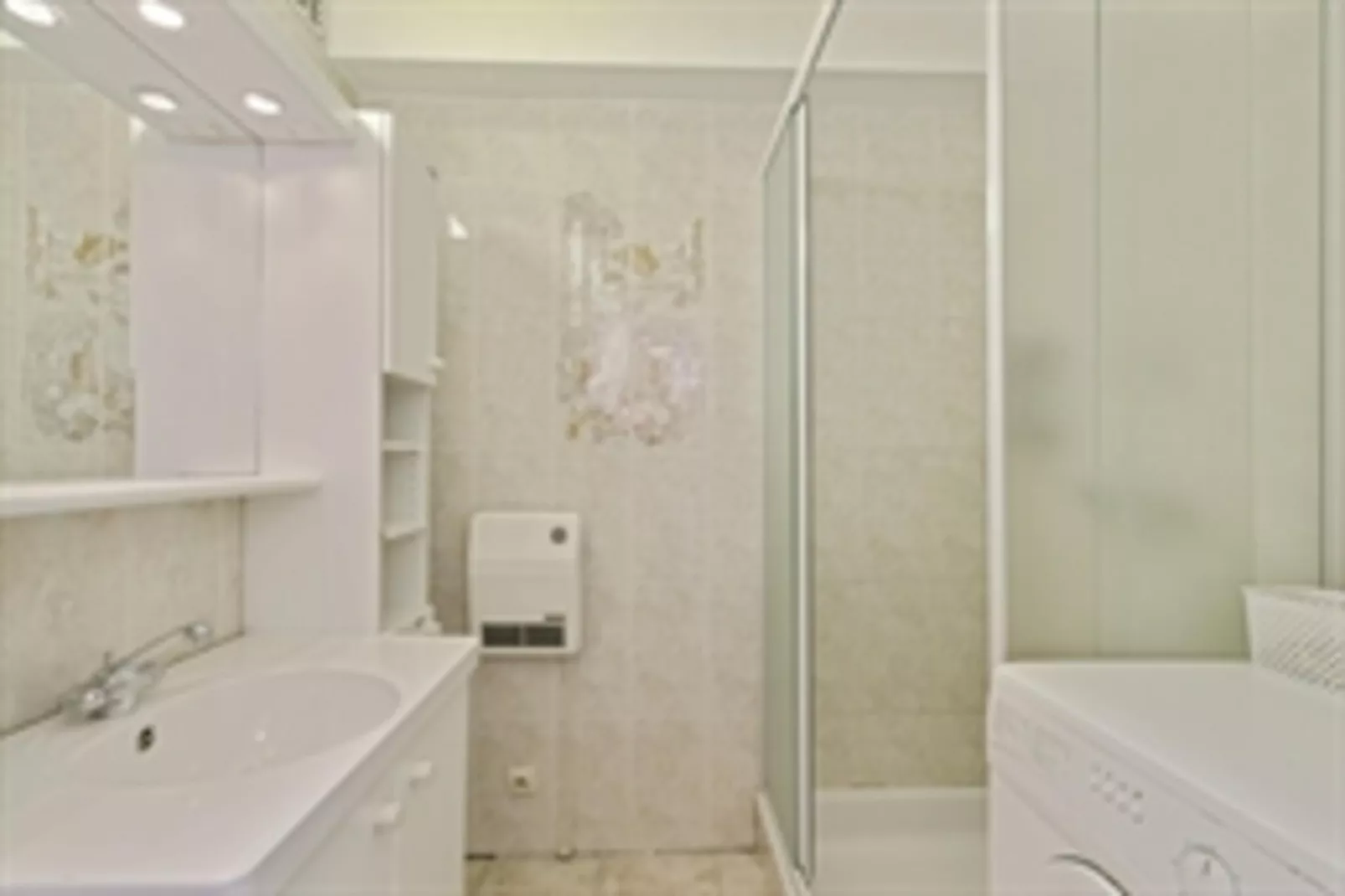 SEA SWALLOW - 1ST-Badezimmer