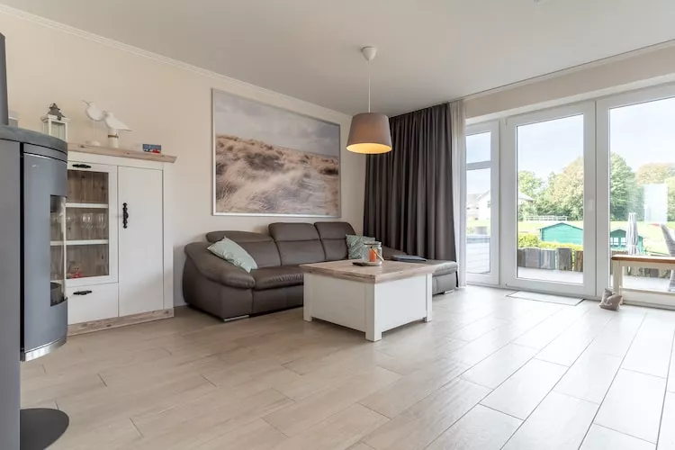 Haus Poller 25-Living room