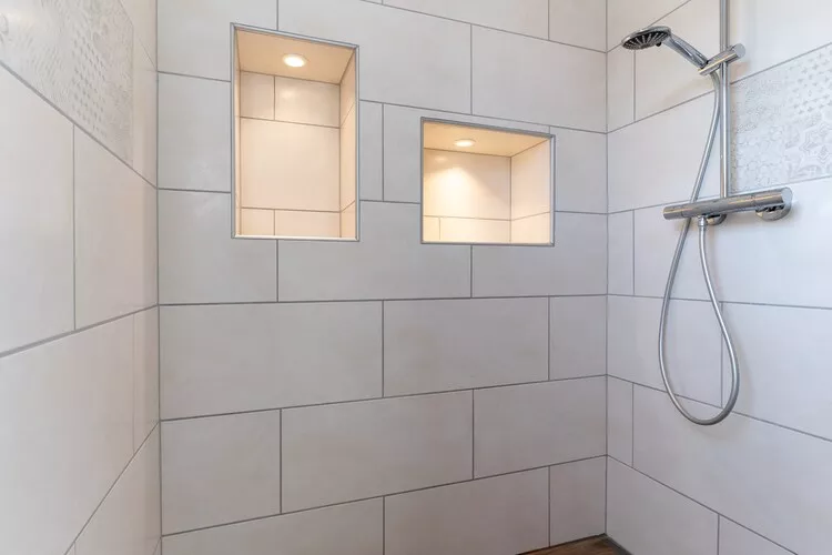 Haus Poller 25-Bathroom