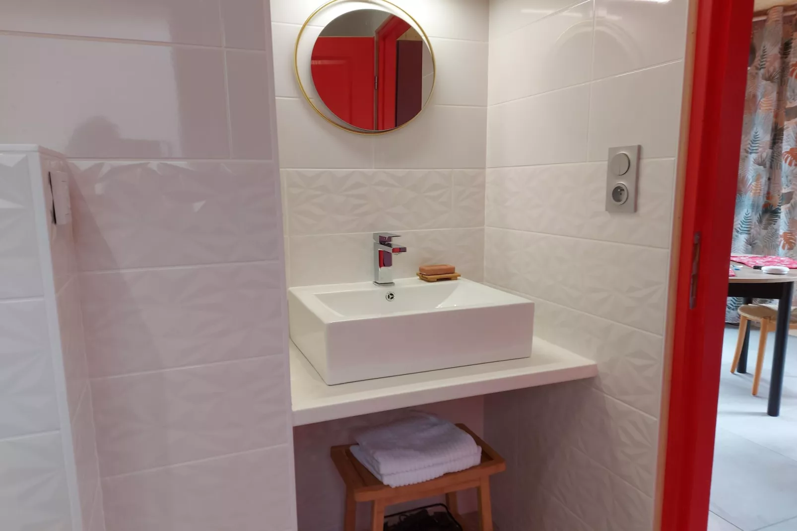 La Coccinelle et Salamandre-Bathroom