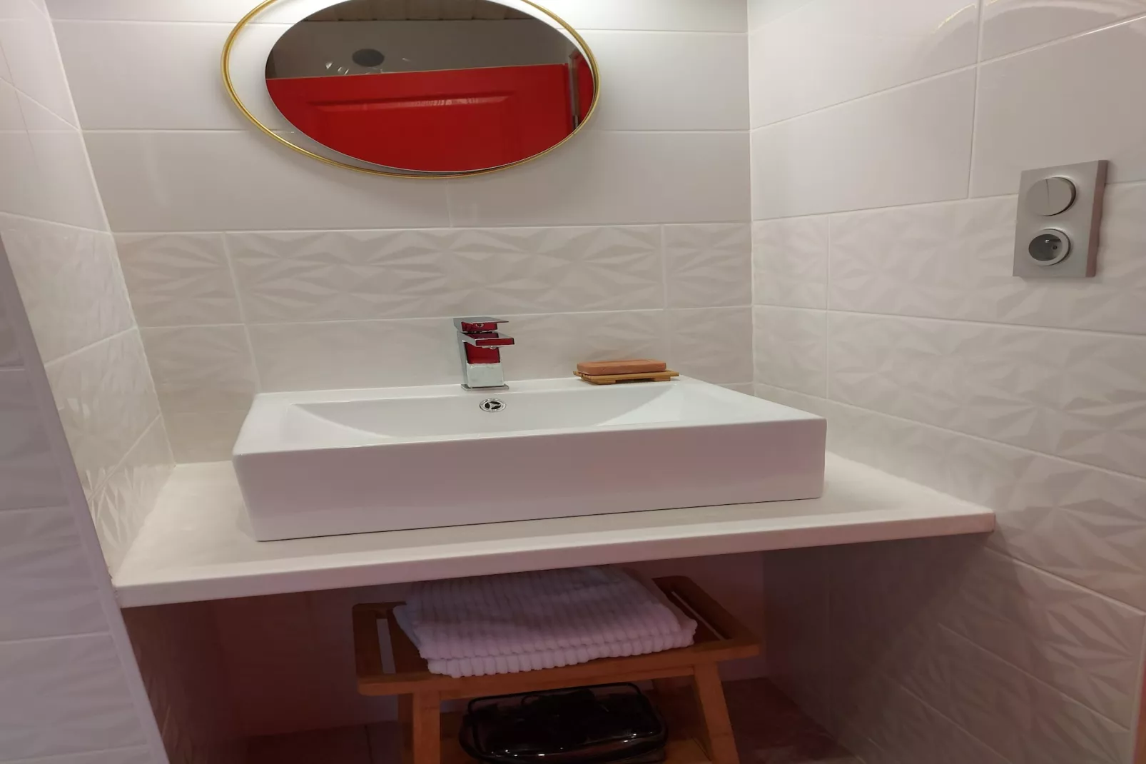 La Coccinelle et Salamandre-Bathroom