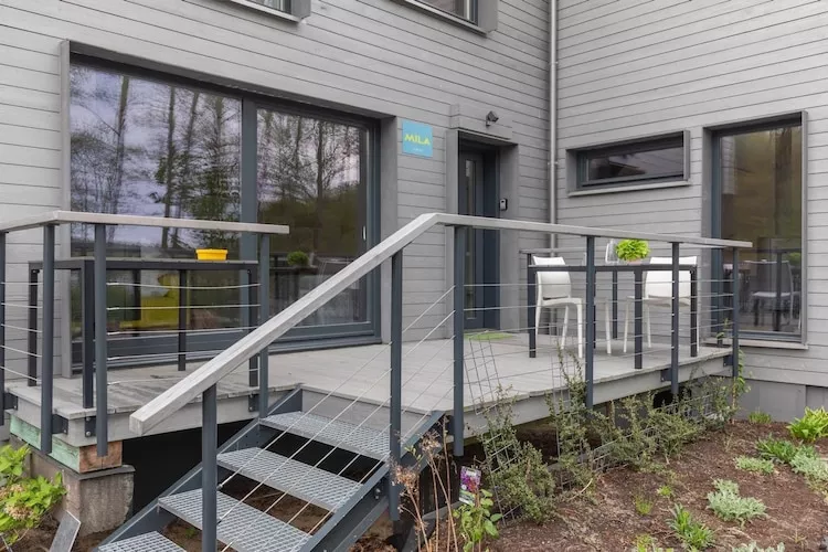 Domy wakacyjne dla 3 osób nad jeziorem Wisełka-Terrassenbalkon