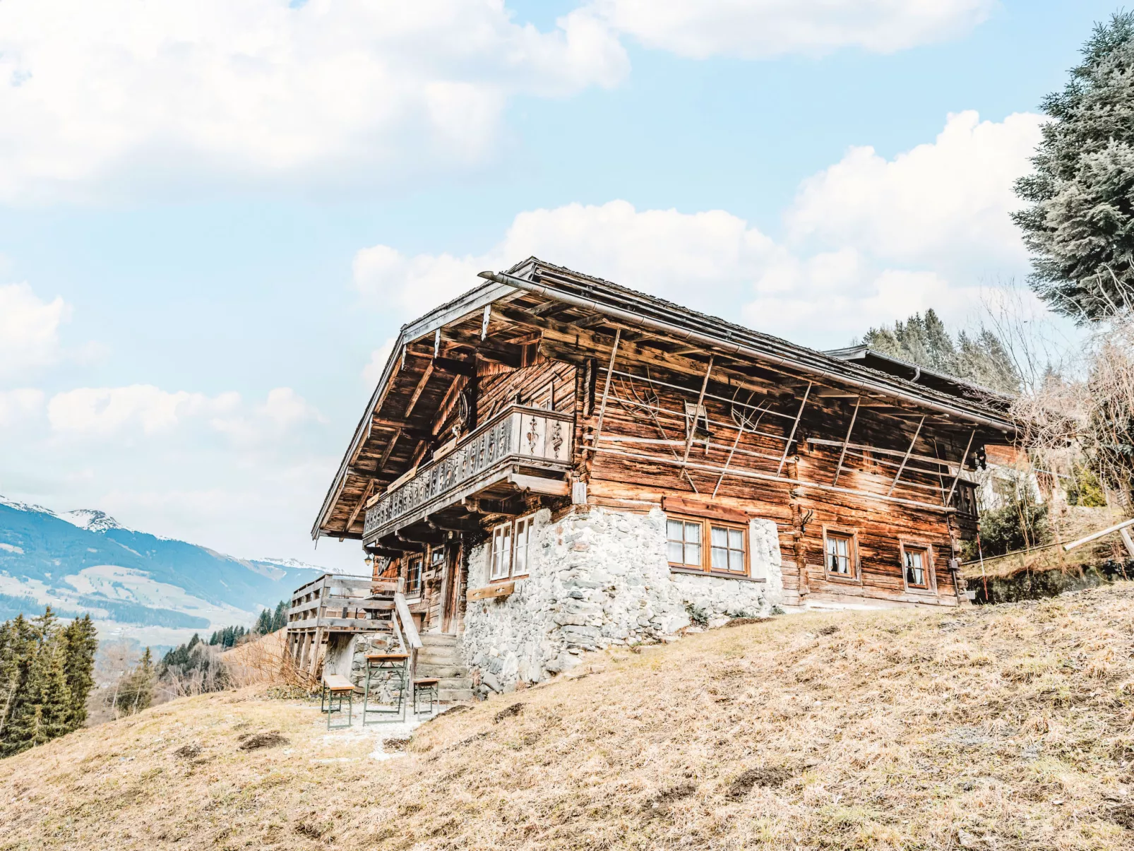 Alte Sahnealm-Outside
