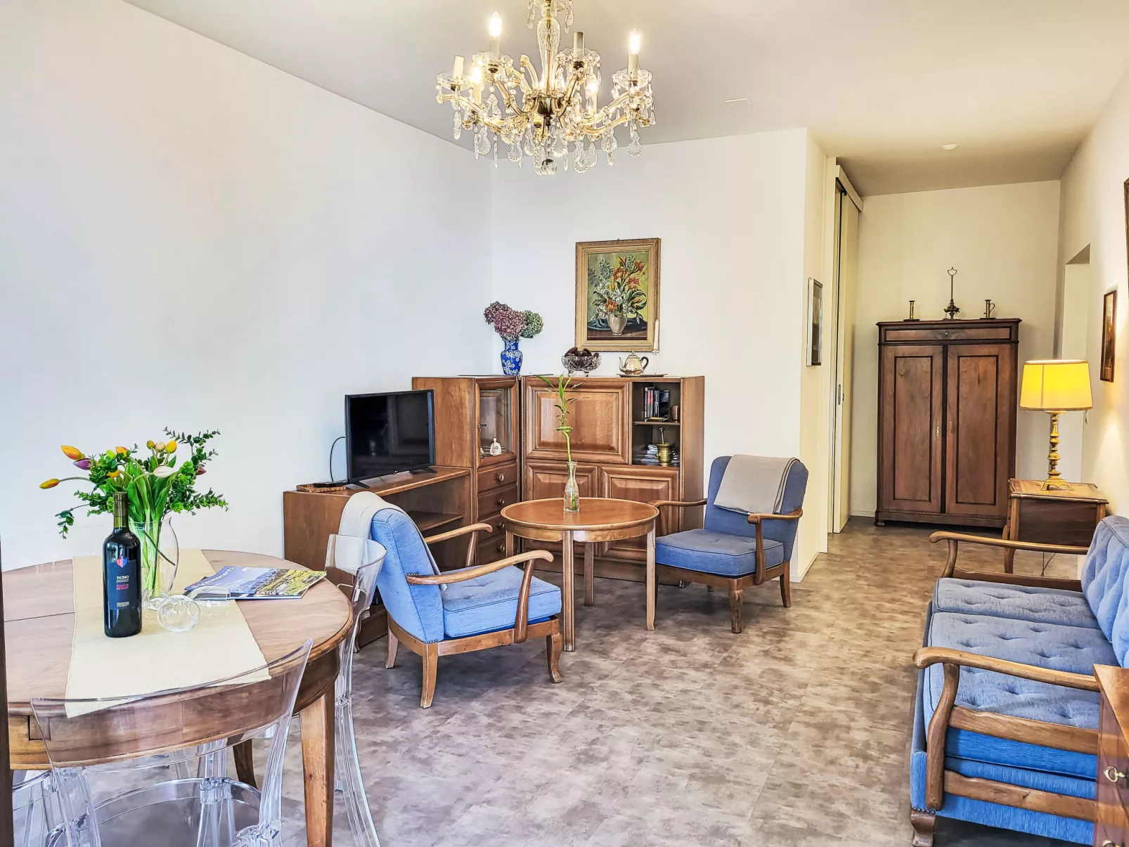 App. Castausio 26-Inside