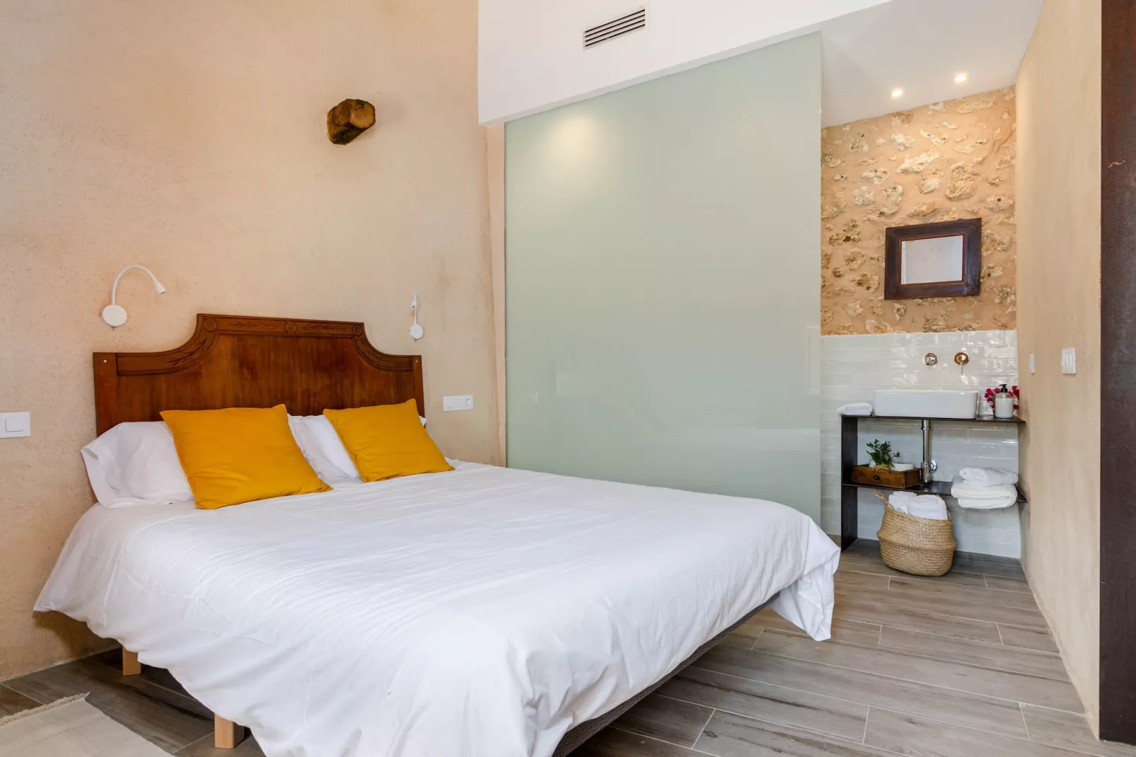 Agroturismo Cal Tio 2, YourHouse-Bedroom