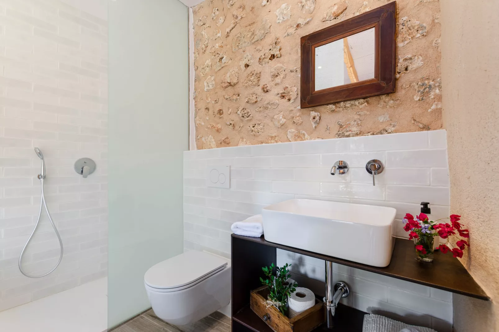 Agroturismo Cal Tio 2, YourHouse-Bathroom