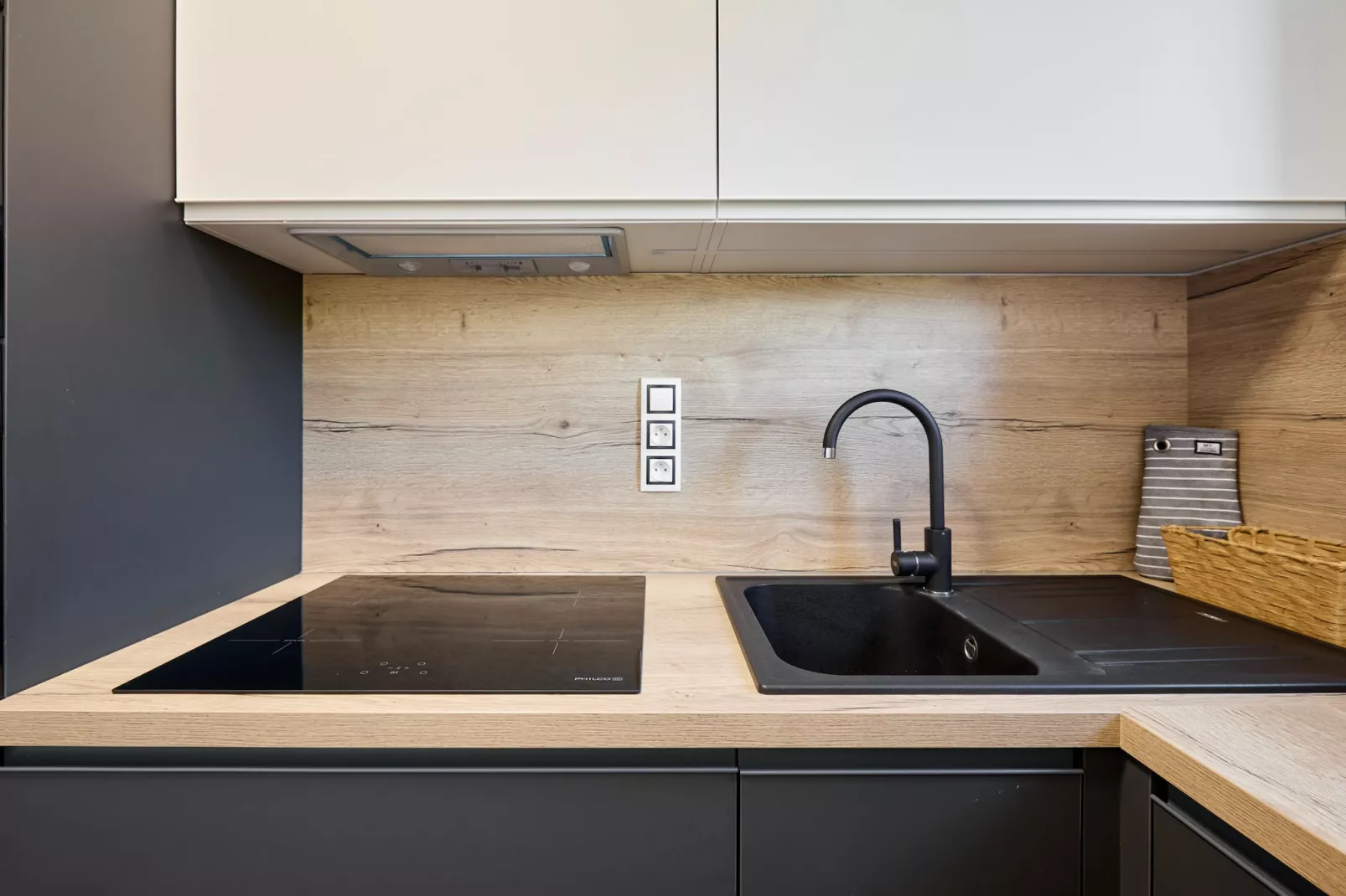 Radvanice KCG351-Kitchen