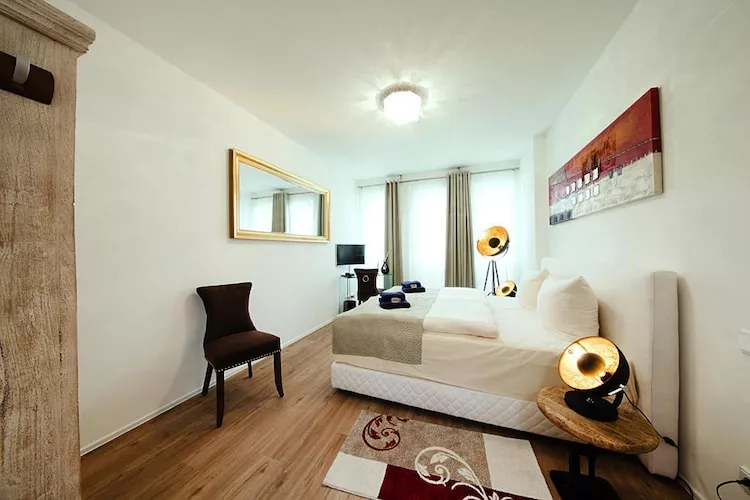 Luxus Appartement / 6 Personen-Bedroom