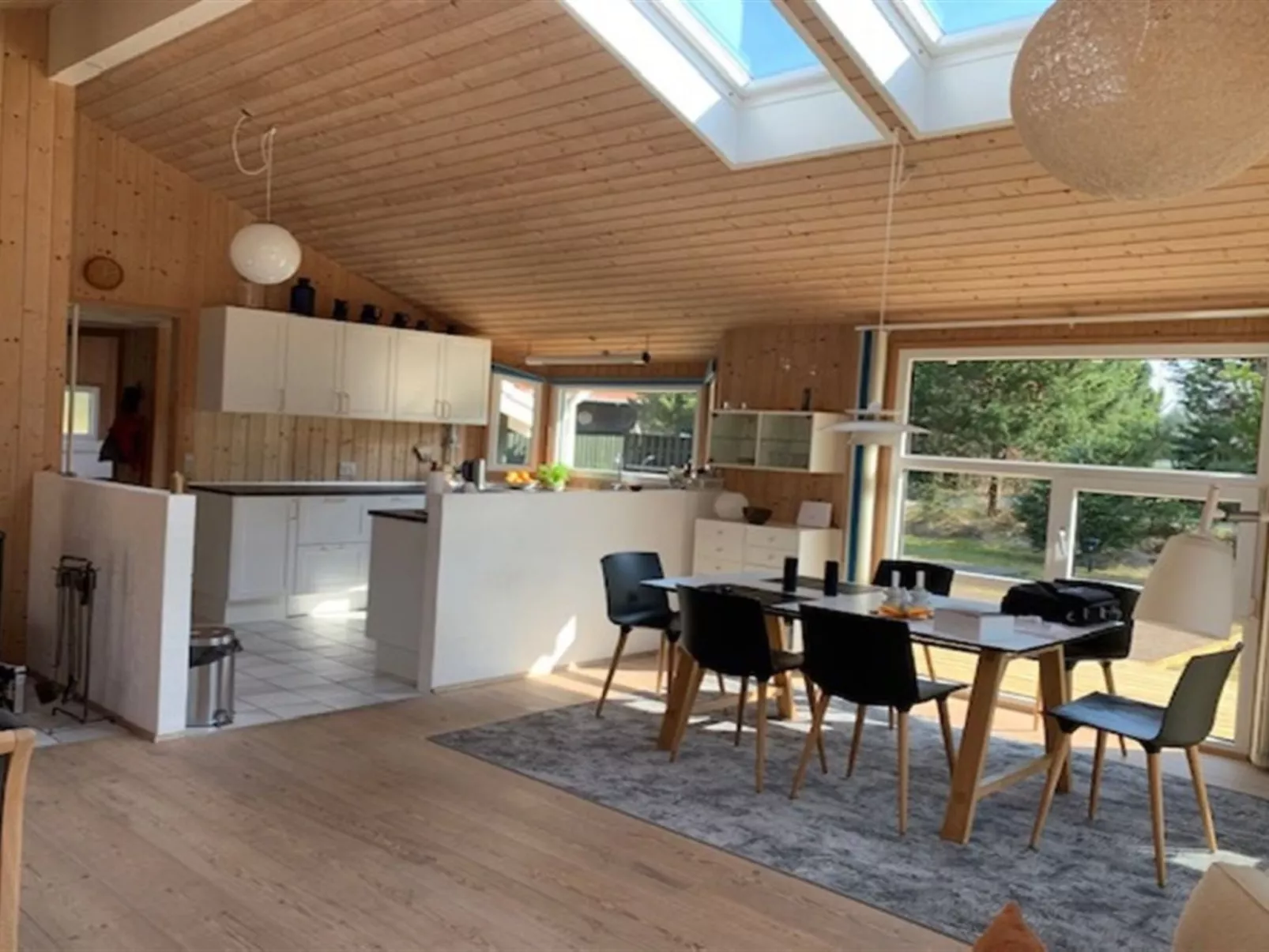 "Heggi" - 900m from the sea-Inside