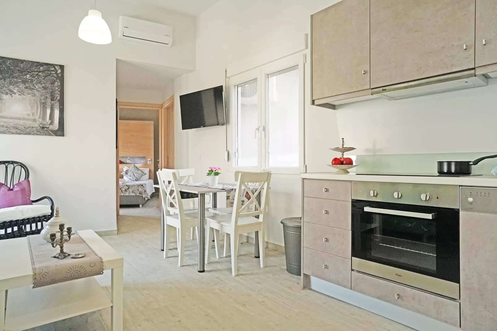 Mare Civitas Tribus-Kitchen