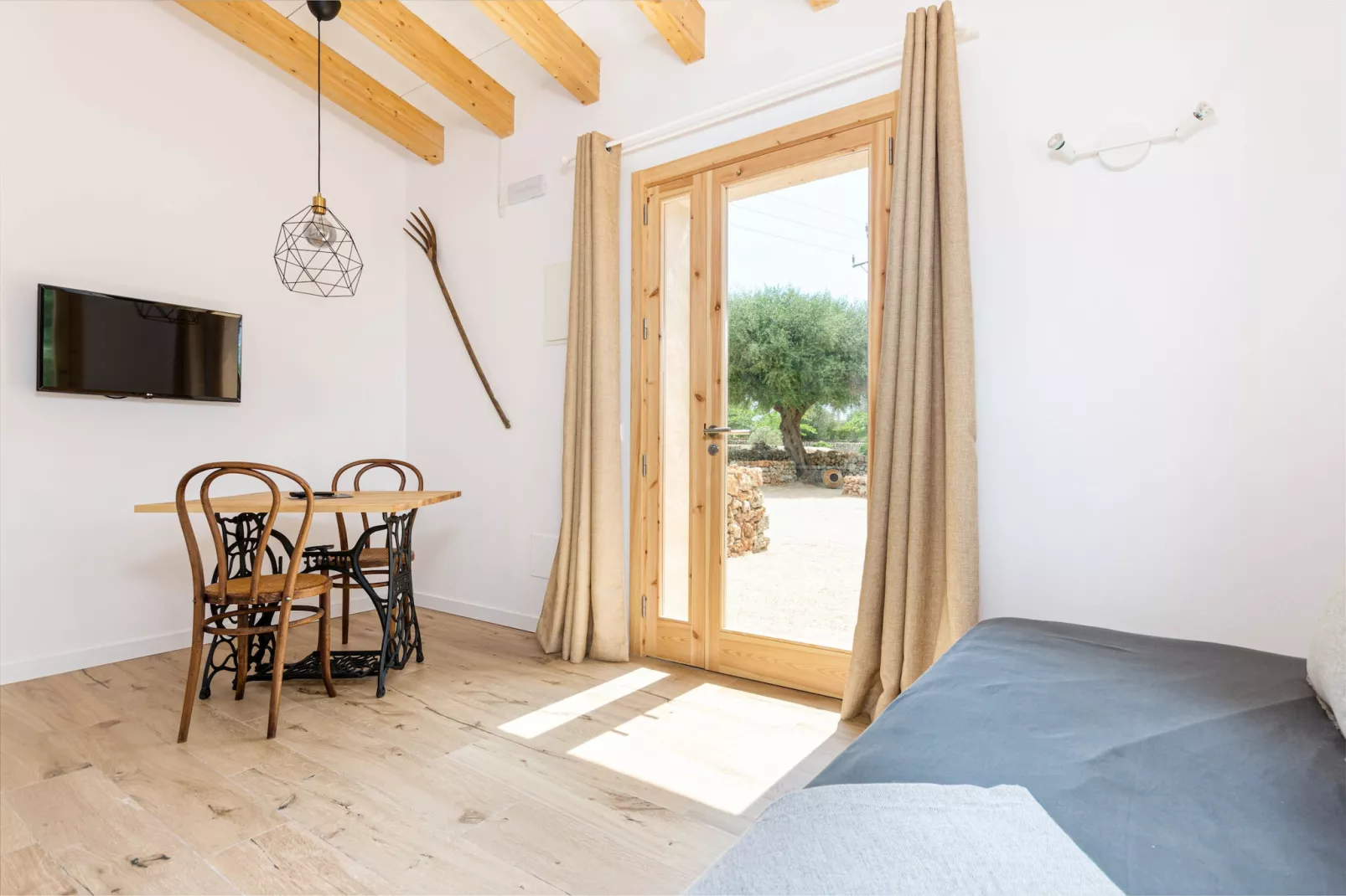 Agroturismo Cal Tio 4, YourHouse-Living room