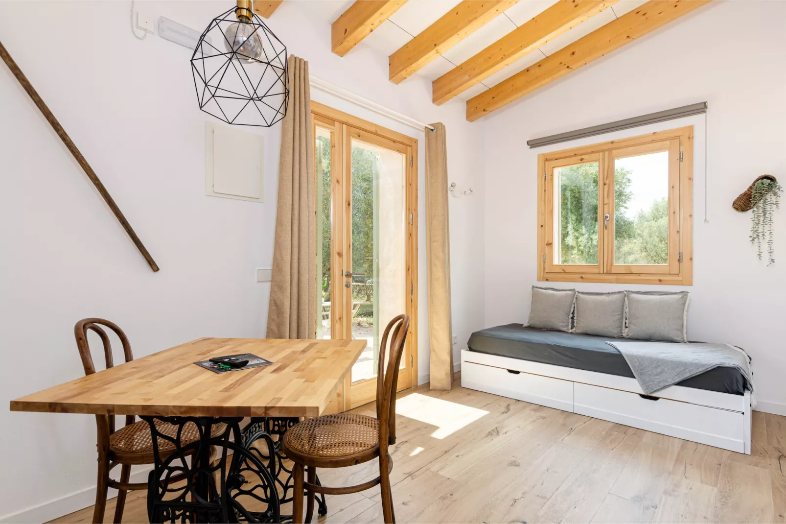 Agroturismo Cal Tio 4, YourHouse-Living room