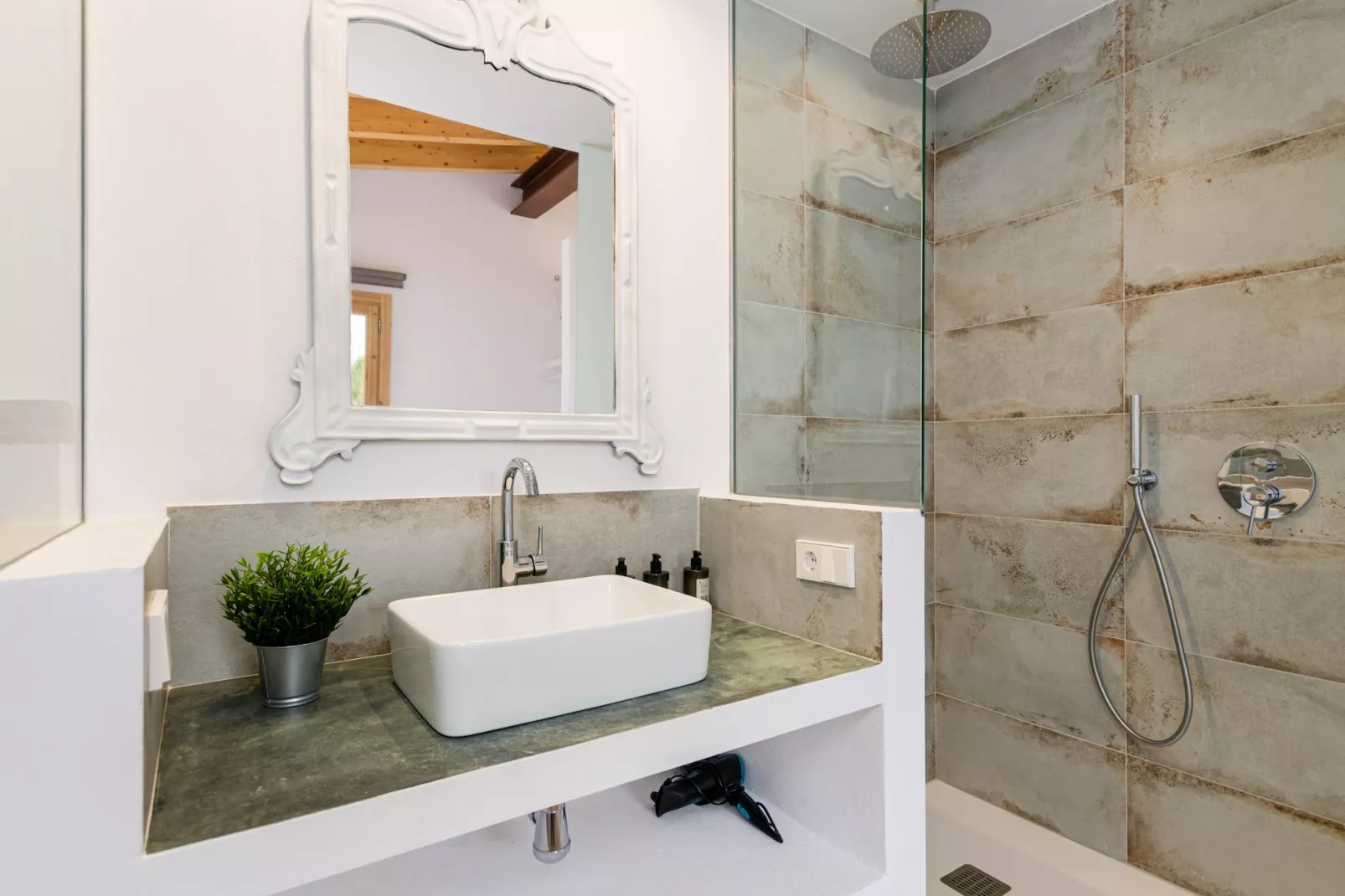 Agroturismo Cal Tio 4, YourHouse-Bathroom