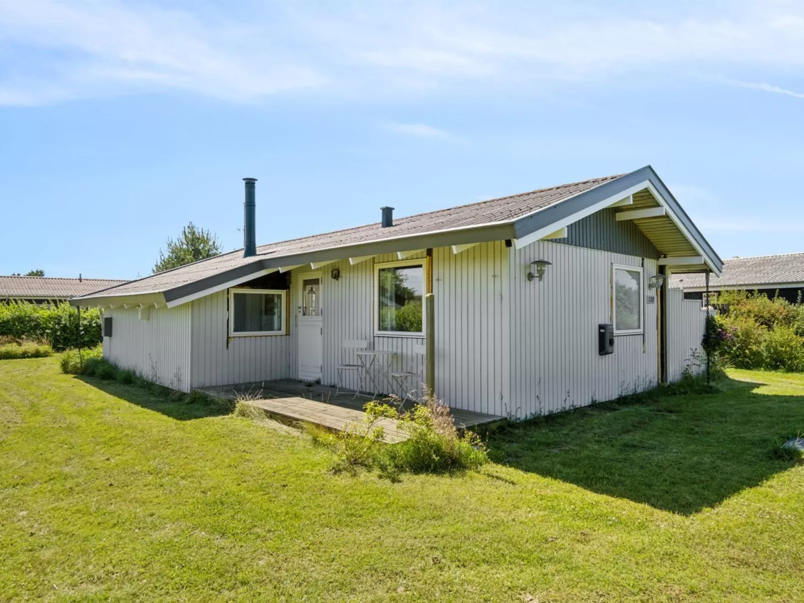 "Janick" - 150m from the sea-Outside