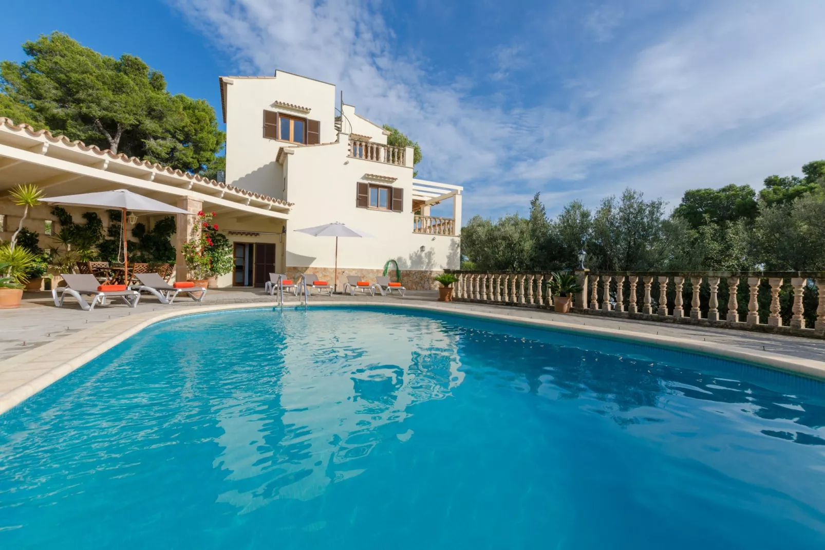 YourHouse Binifat-Exterior summer