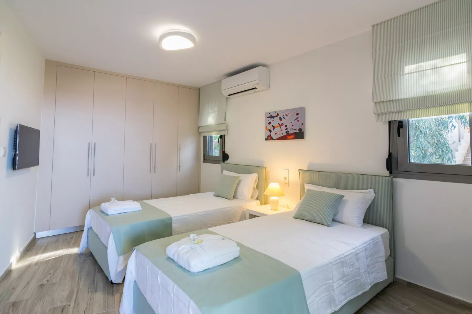 Ilianthos-Bedroom