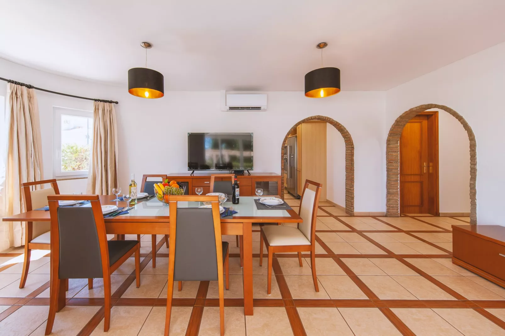 Villa Haven-Dining room