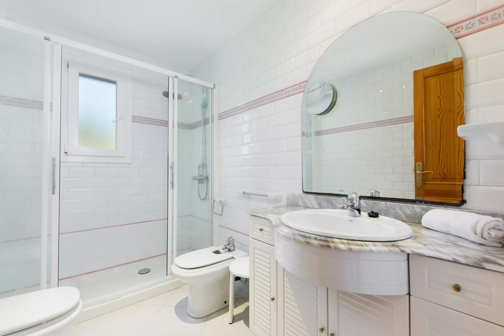 YourHouse Binifat-Bathroom