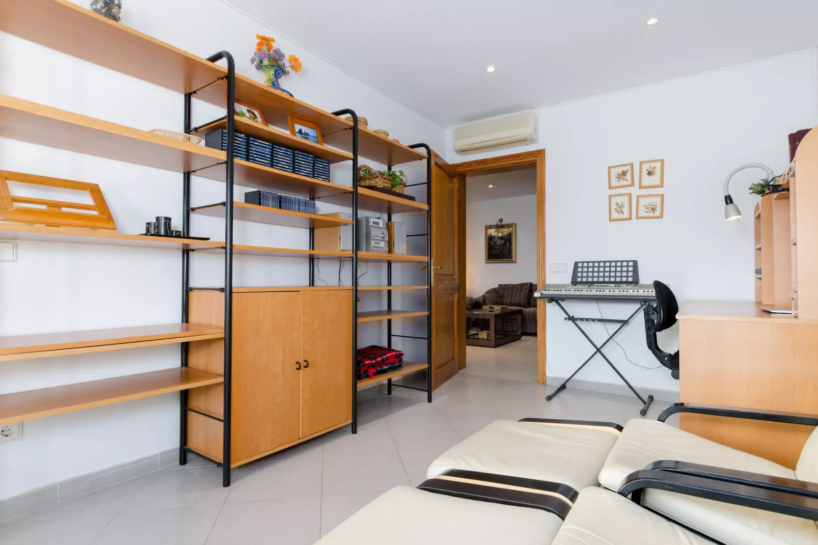 YourHouse Binifat-Recreation room