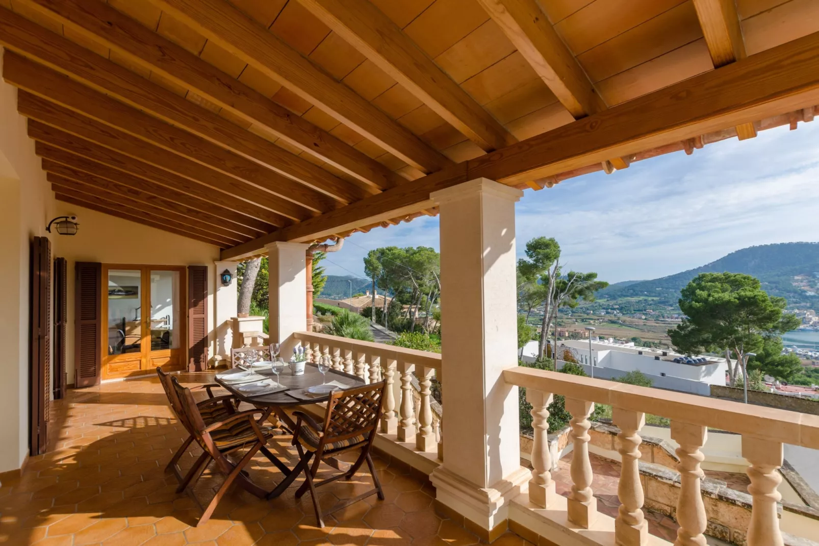 YourHouse Binifat-Terrace balcony