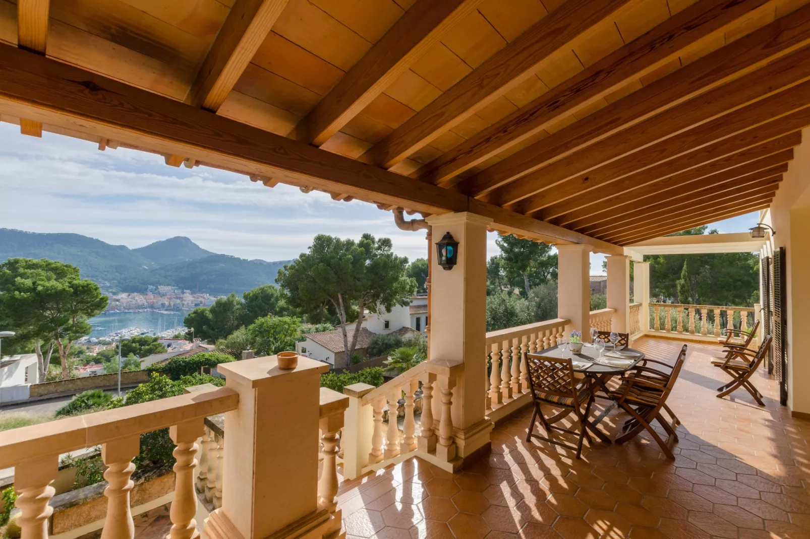 YourHouse Binifat-Terrace balcony