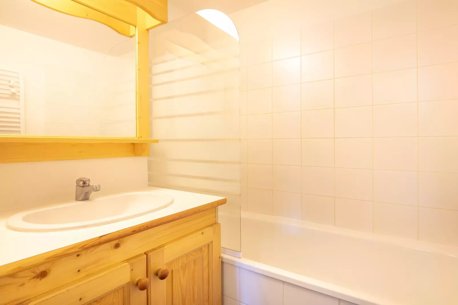 Les Tetras N°64 - 4P10-Bathroom
