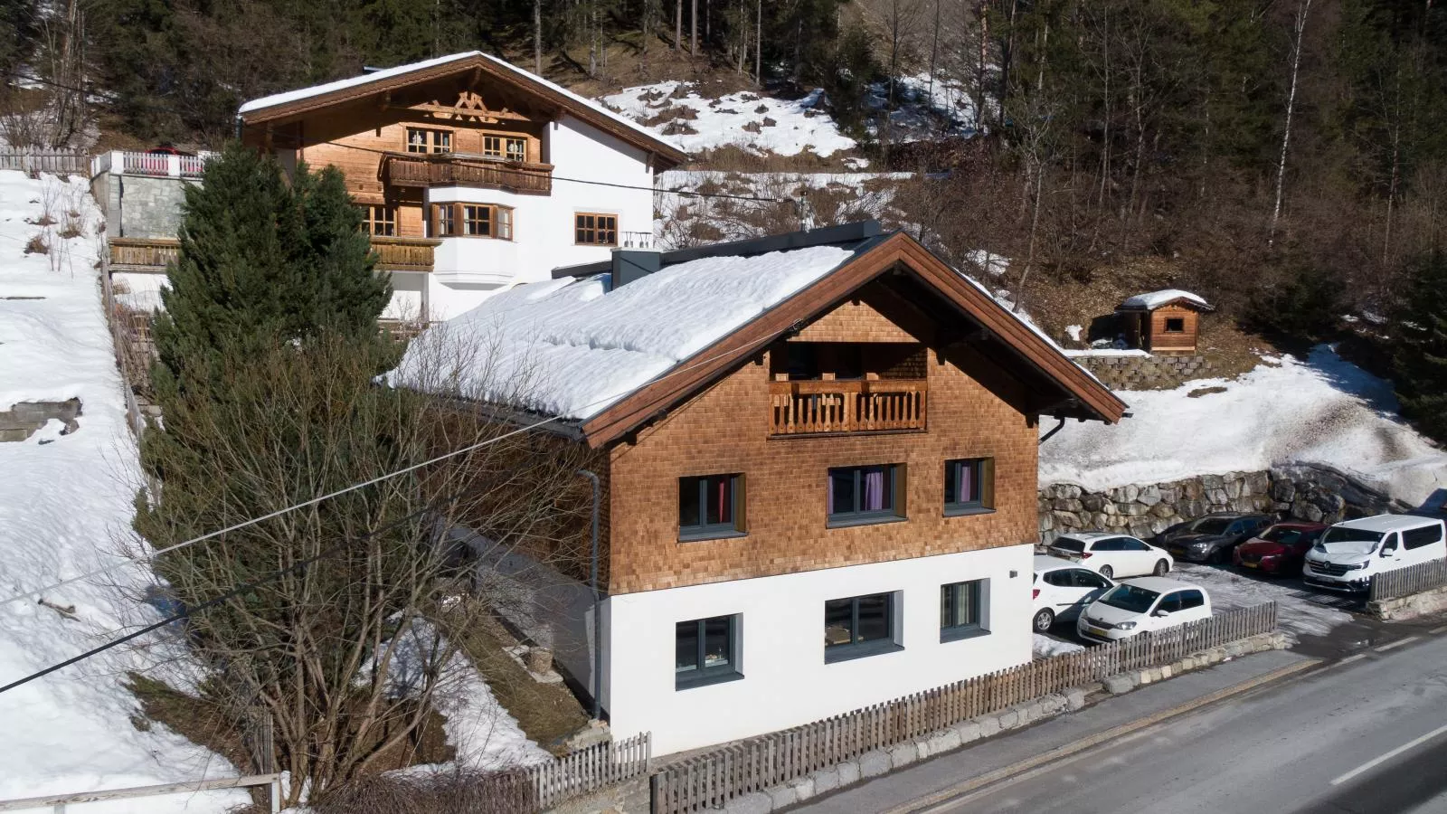 Apart Loisa-Exterior winter