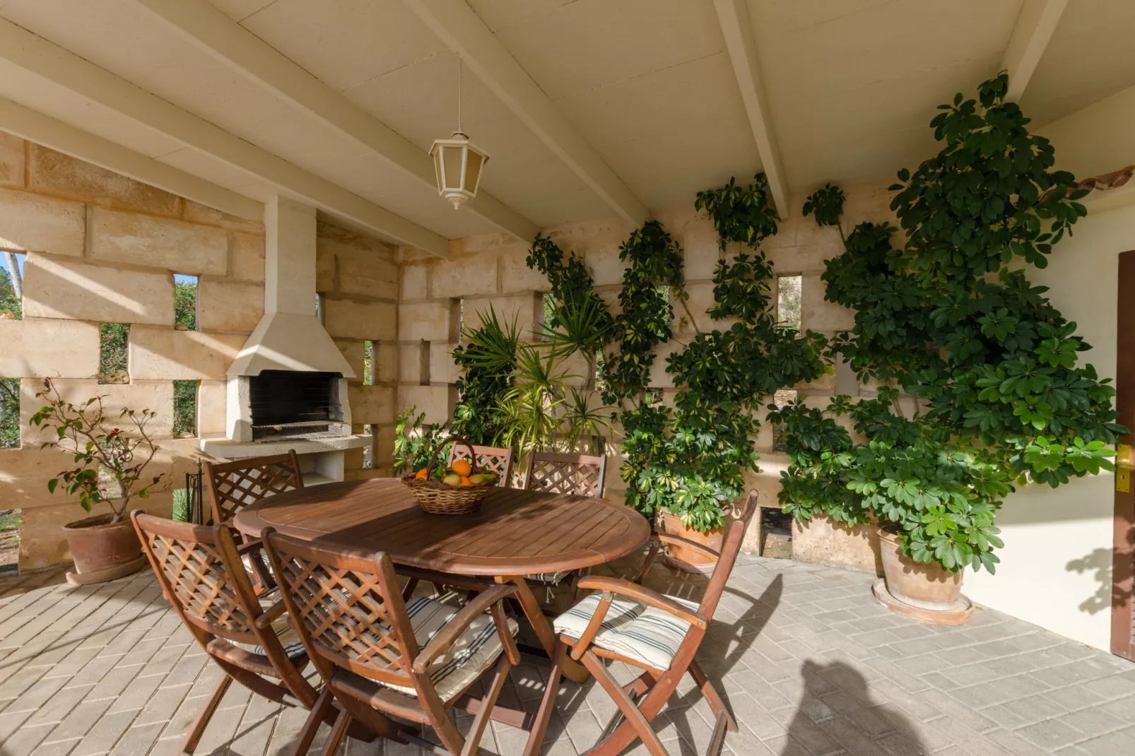 YourHouse Binifat-Terrace