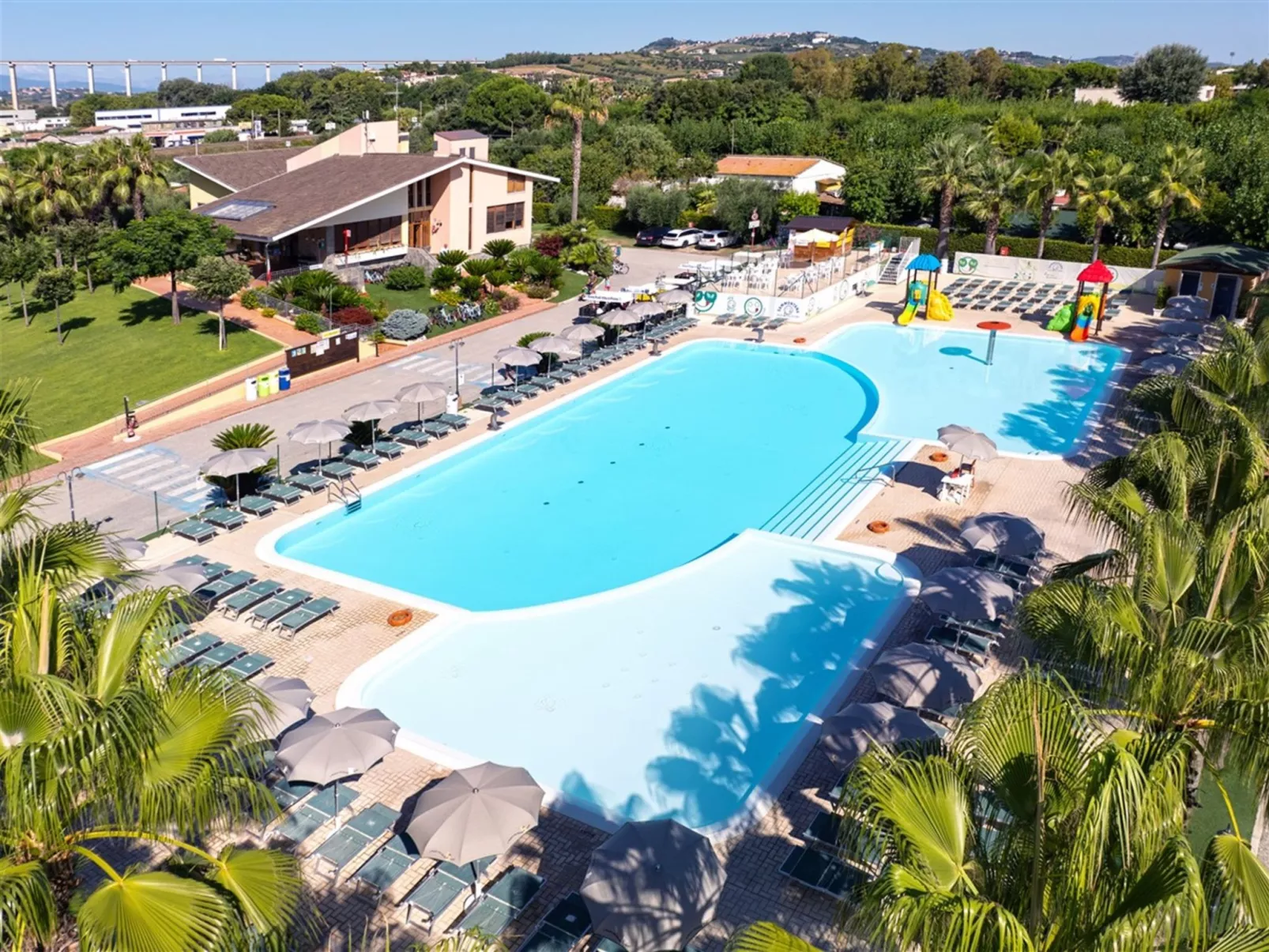Don Antonio Glamping Village-Dehors