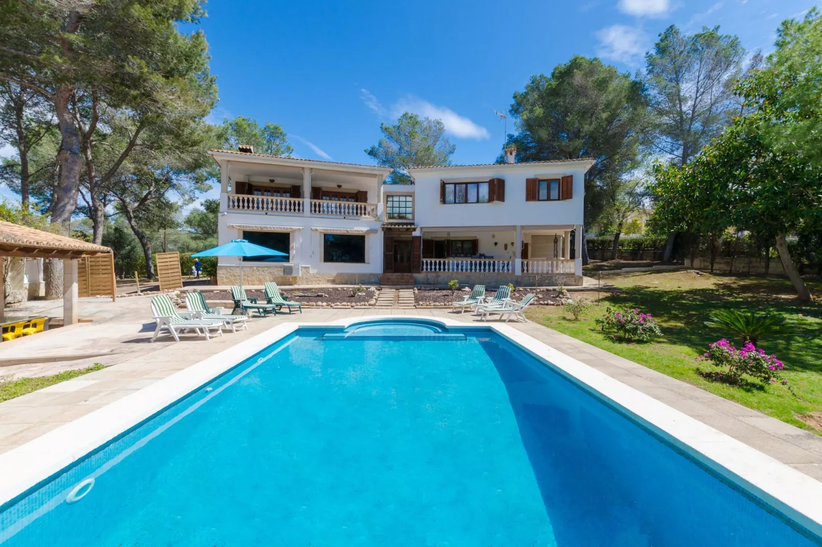 YourHouse Can Marques-Pool