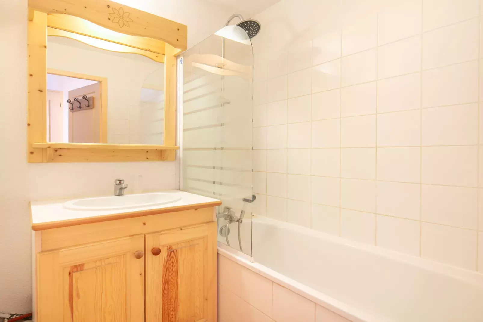 Les Chevreuils N°71 - 2P4-Bathroom