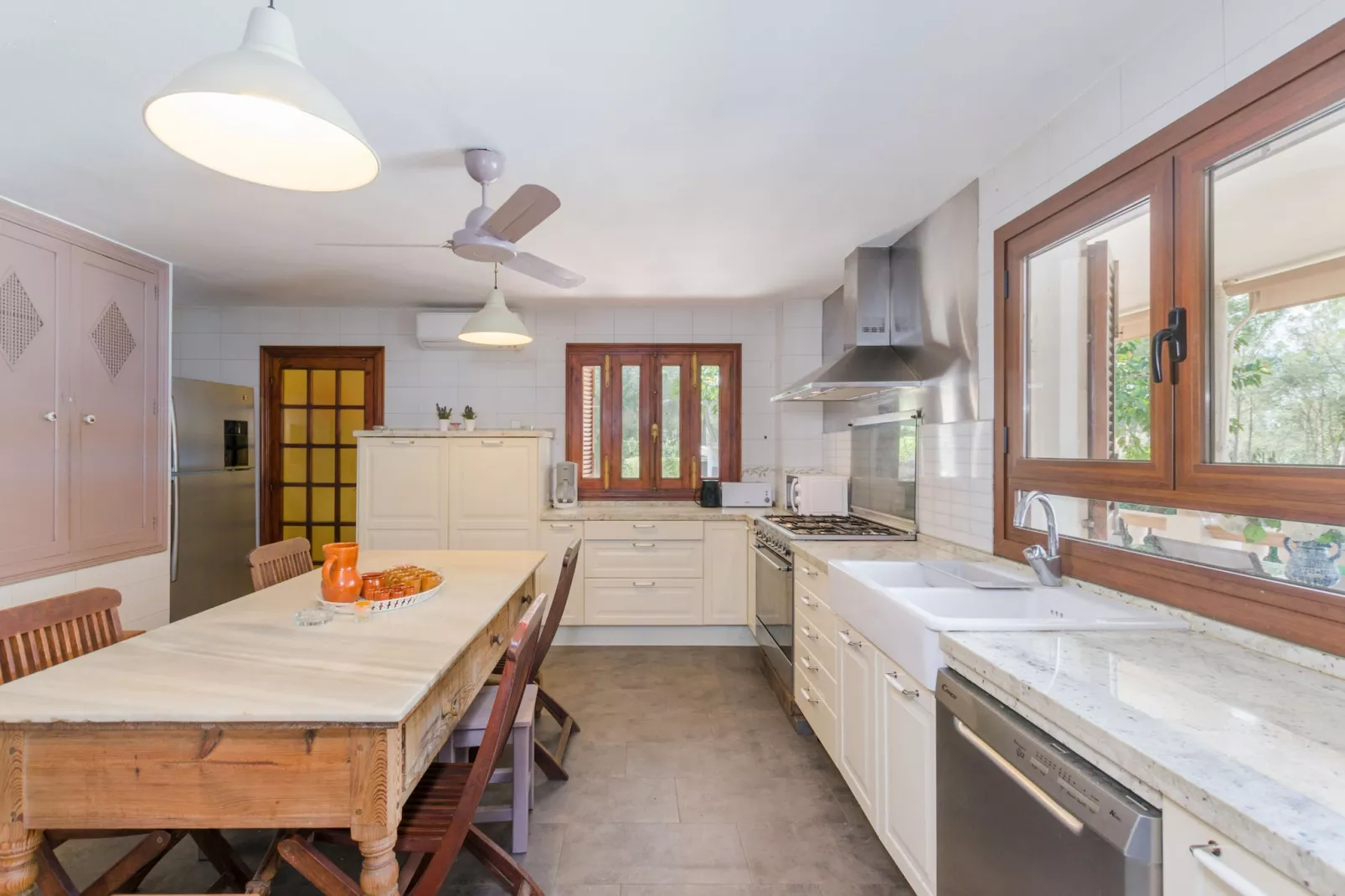 YourHouse Can Marques-Kitchen