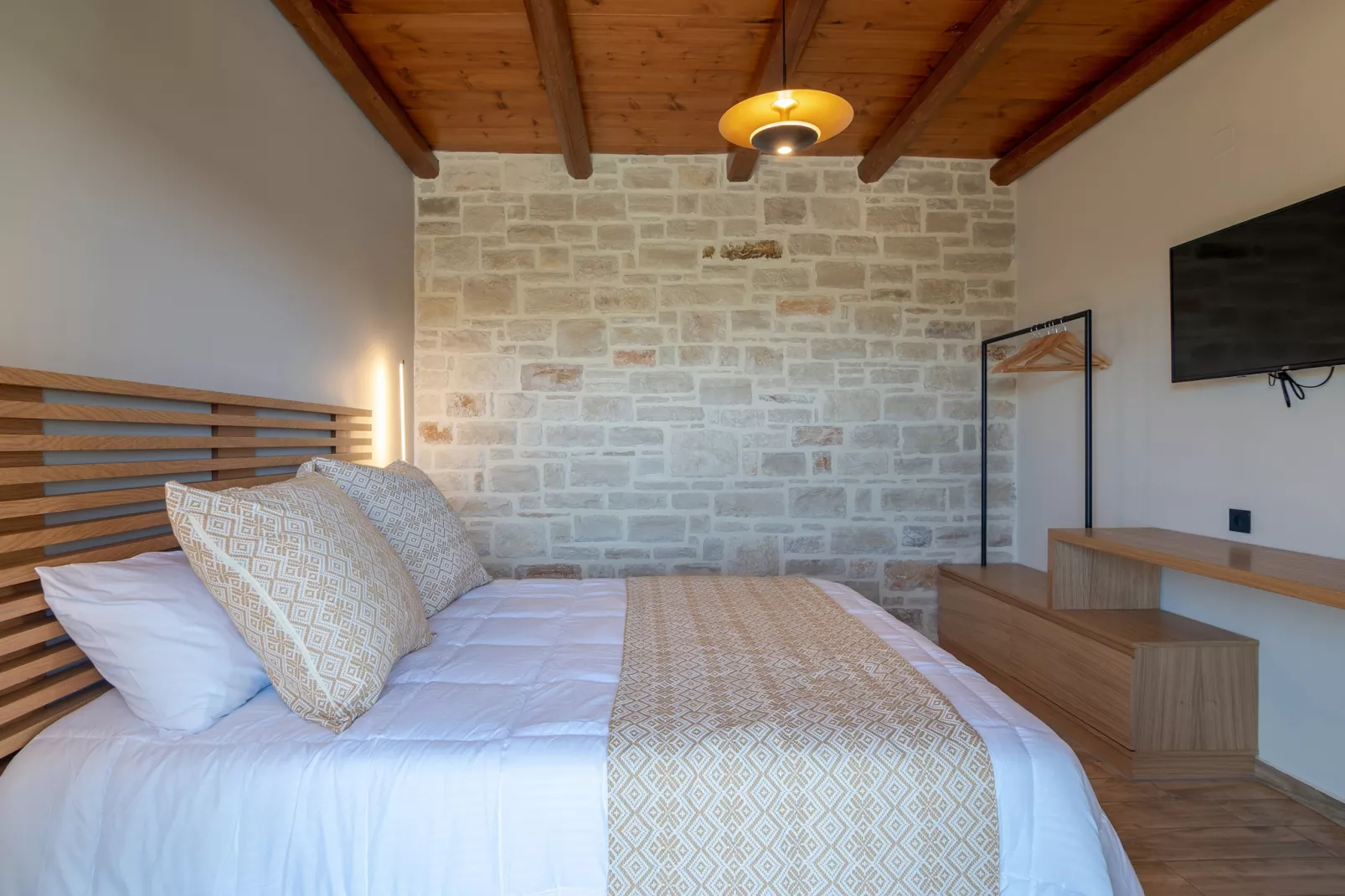 Thyme-Bedroom
