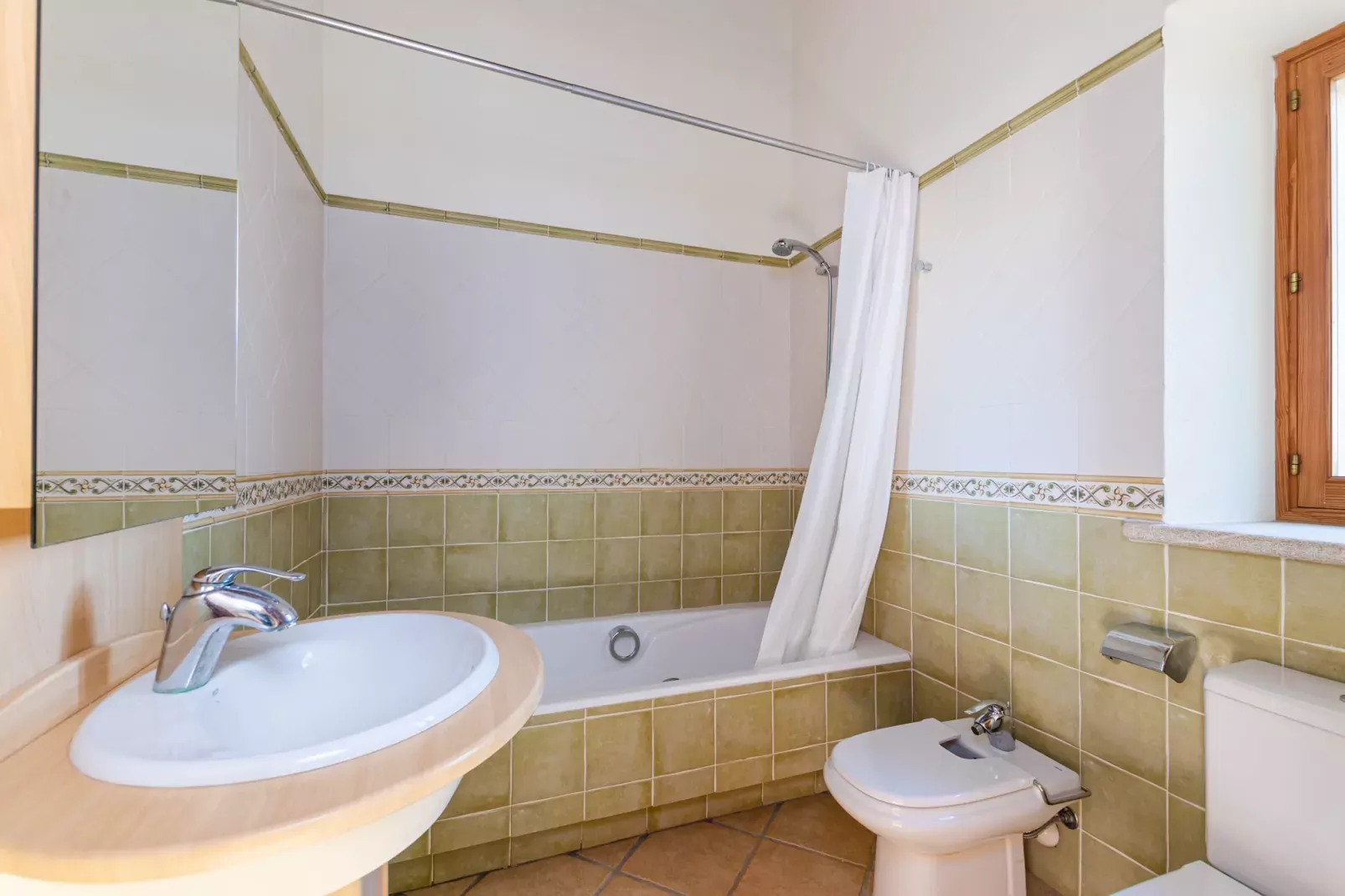 YourHouse Son Tey-Salle de bain