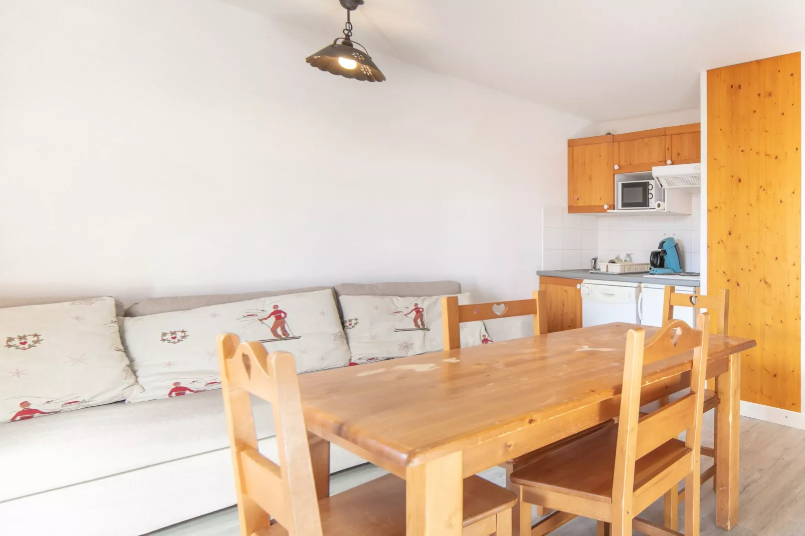 Les Grizzlis N°22 - 2P4-Living room
