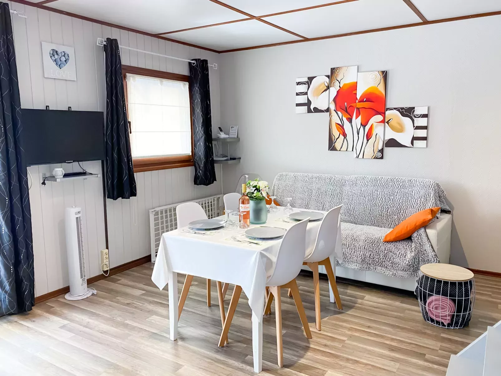 Tamaris/Portes du Soleil (PTI120)-Inside