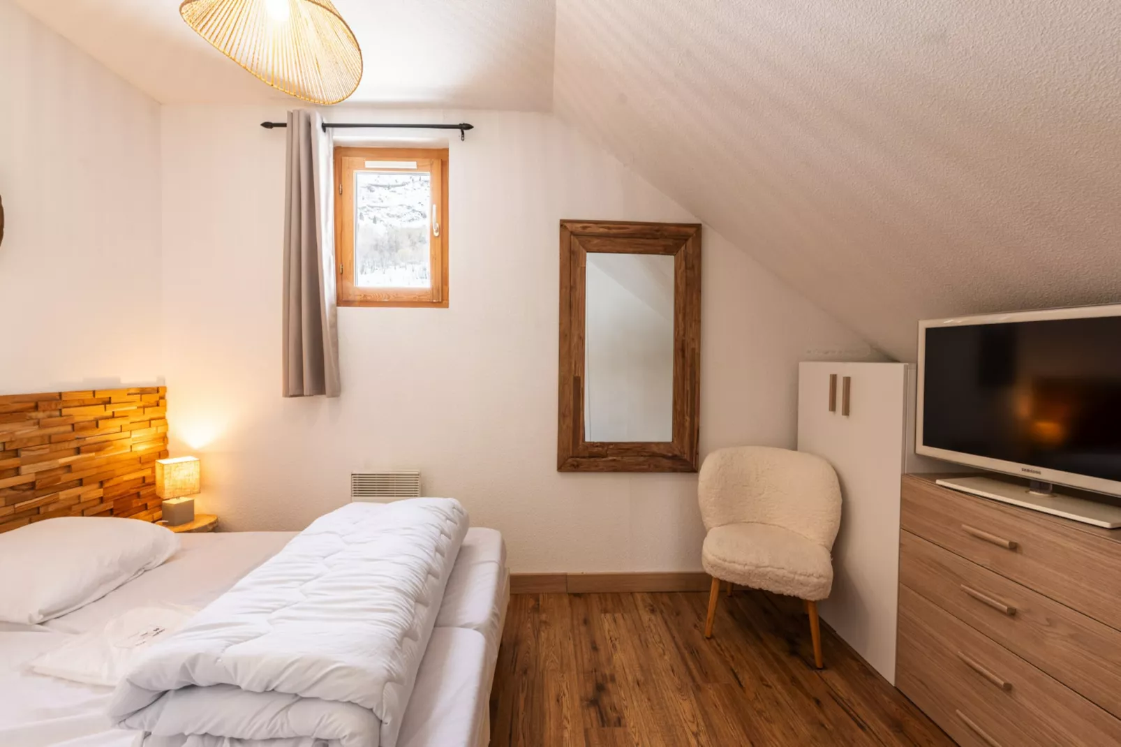 Les Grizzlis N°29 - 4P8-Bedroom