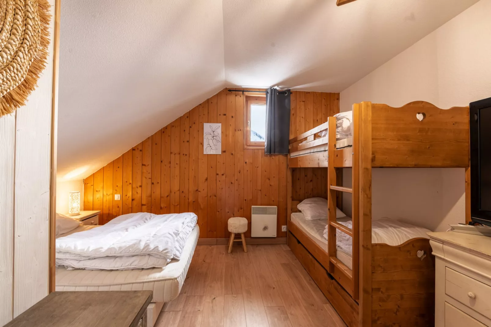 Les Grizzlis N°29 - 4P8-Bedroom