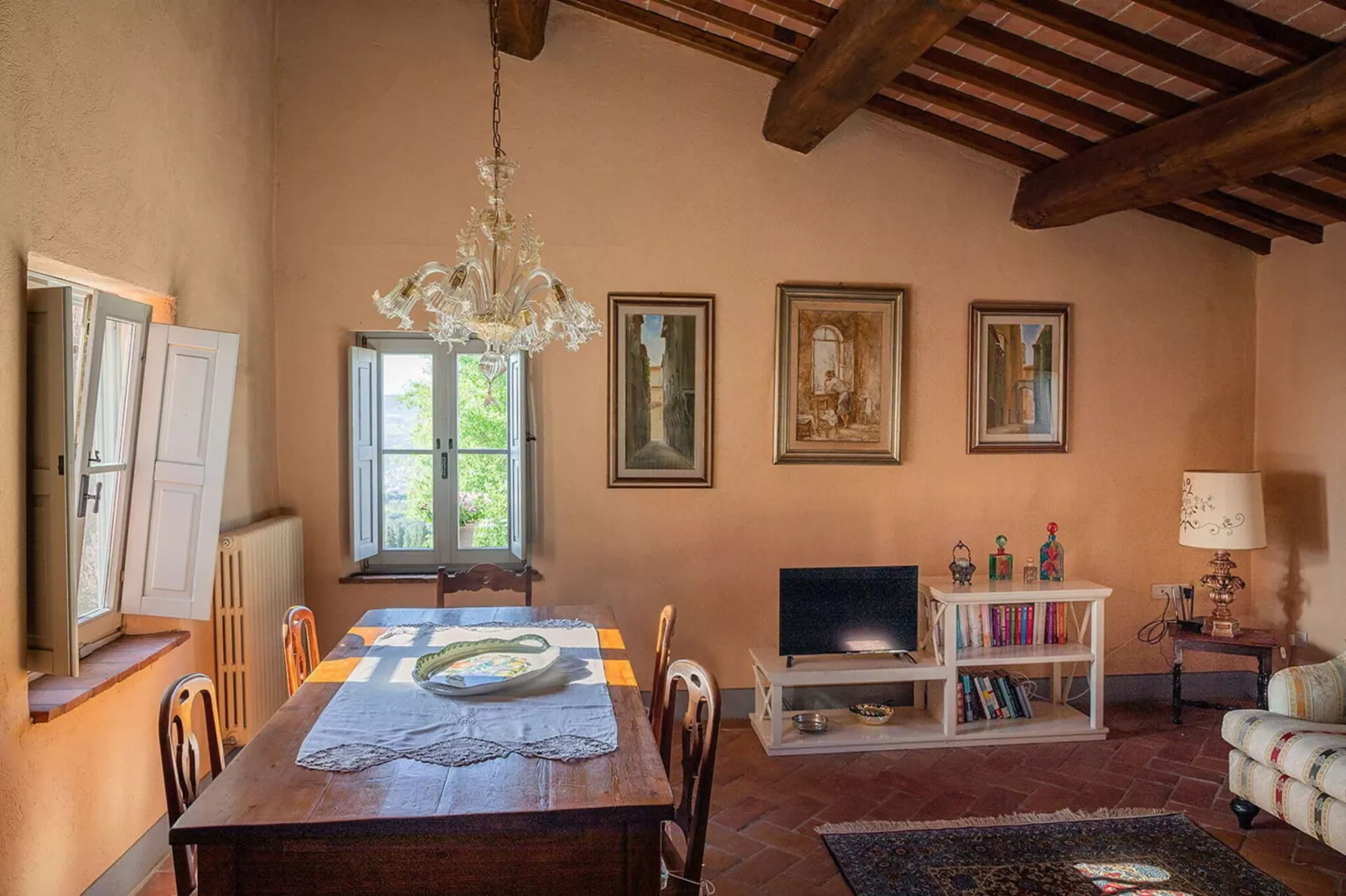 Villa Mazzoni-Esszimmer