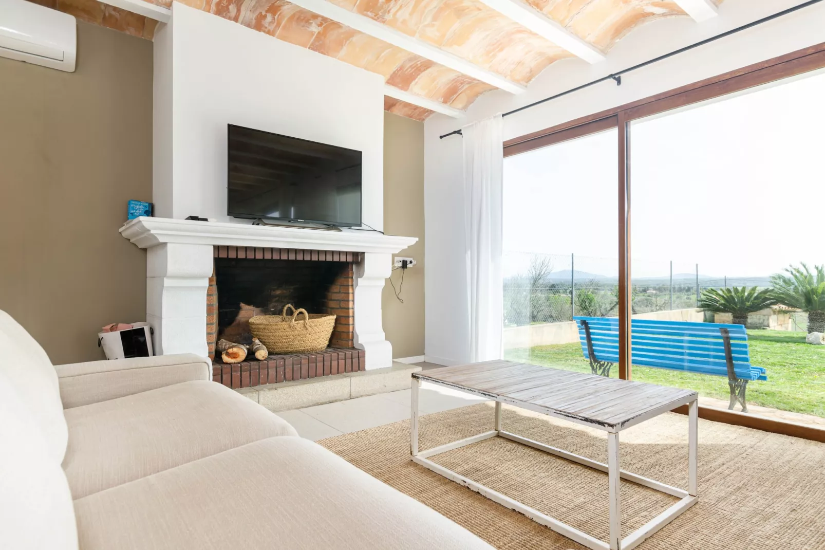 YourHouse Carrera Plana-Wohnzimmer