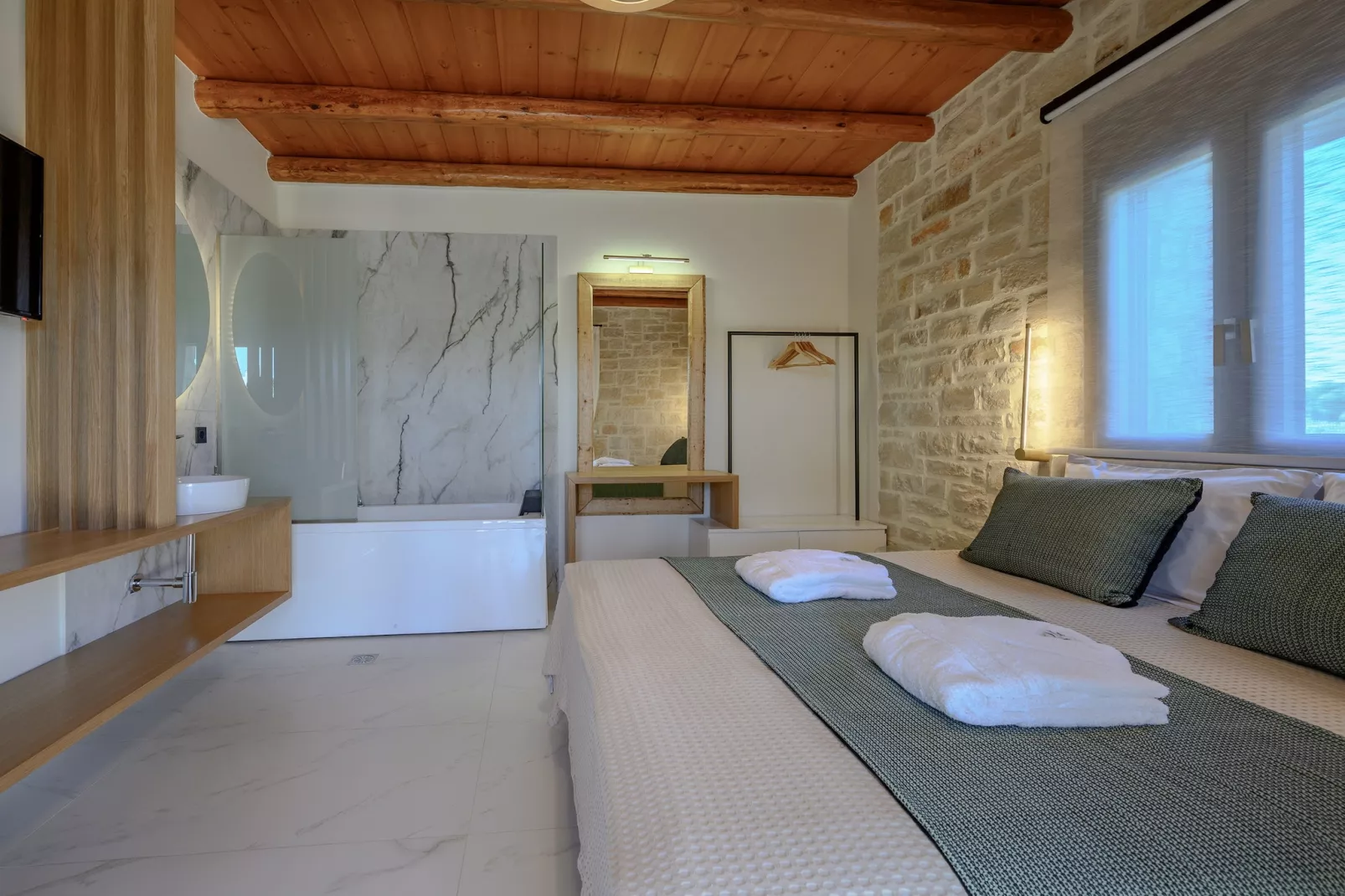 Rosemary-Bedroom
