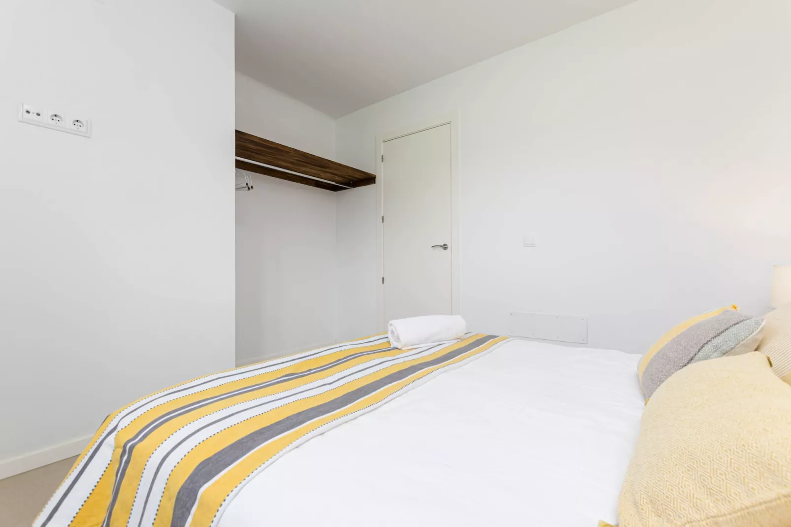 YourHouse Carrera Plana-Schlafzimmer