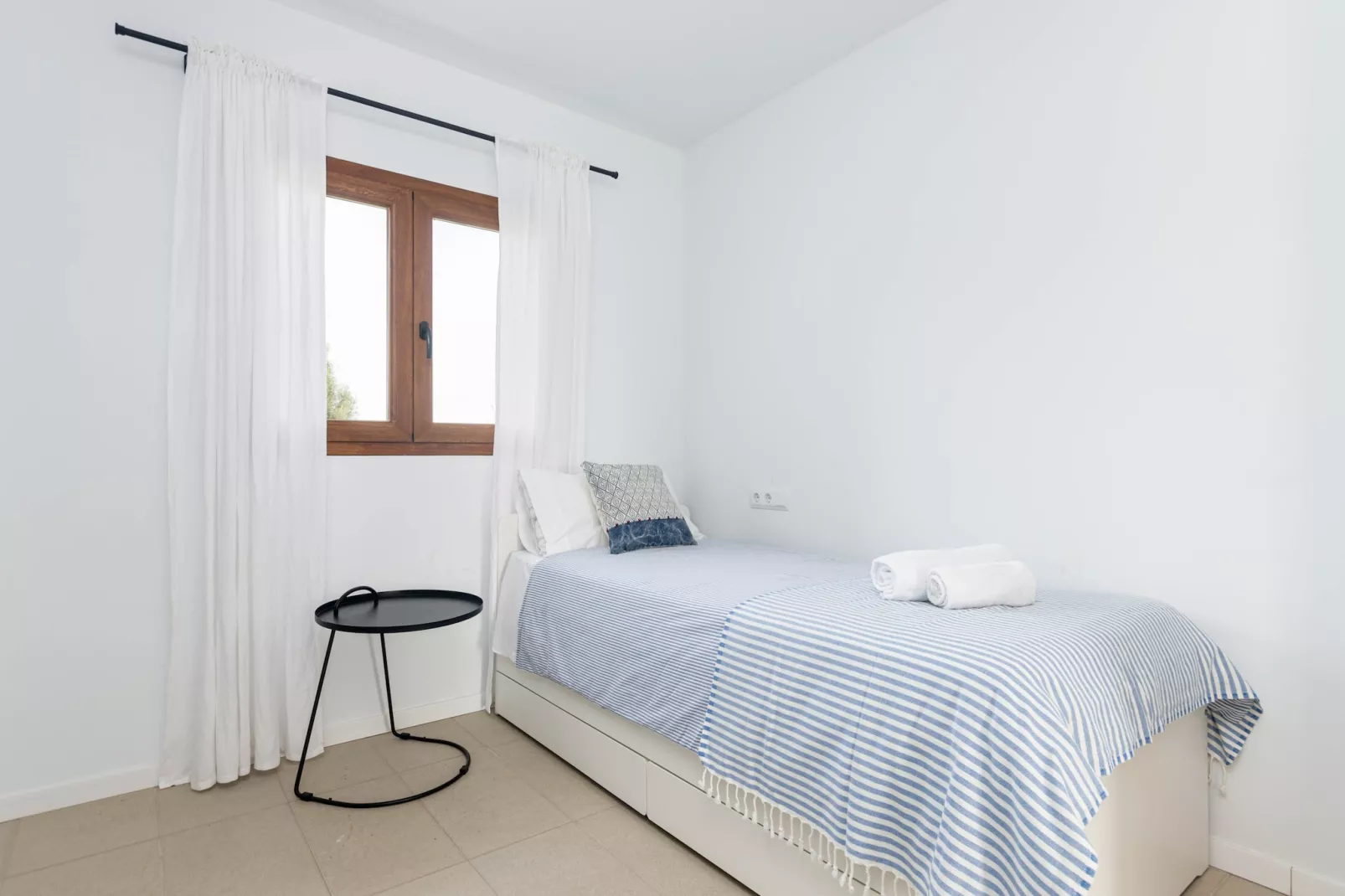 YourHouse Carrera Plana-Schlafzimmer