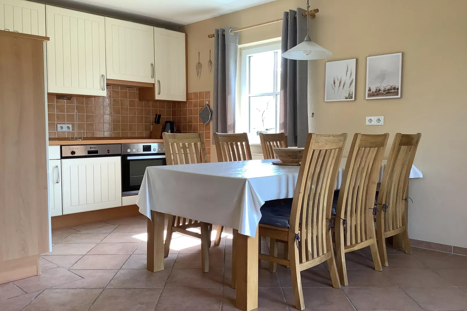 Kogge-Dining room
