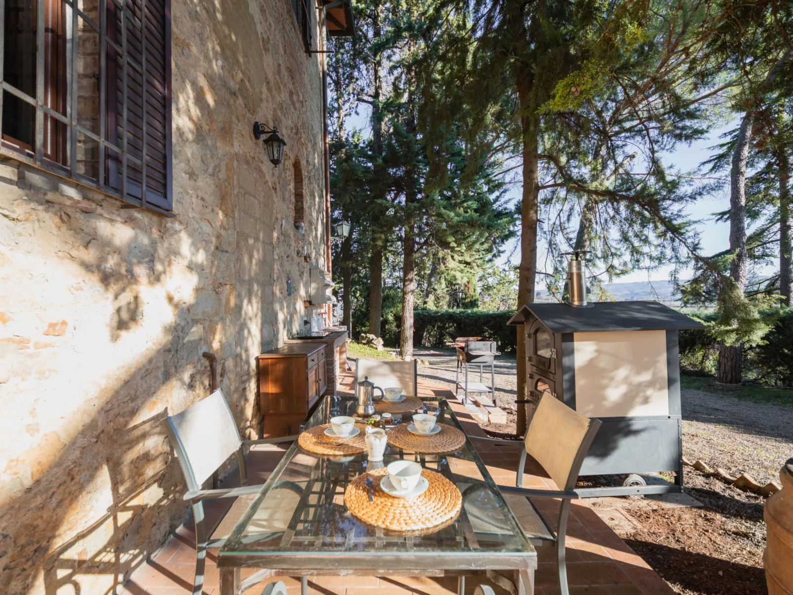 Villa Angiolino-Outside