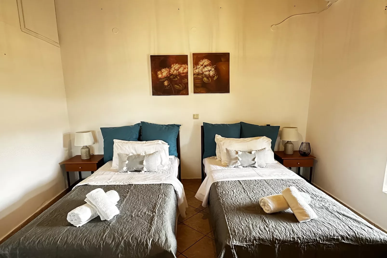Afroditi 4-Bedroom