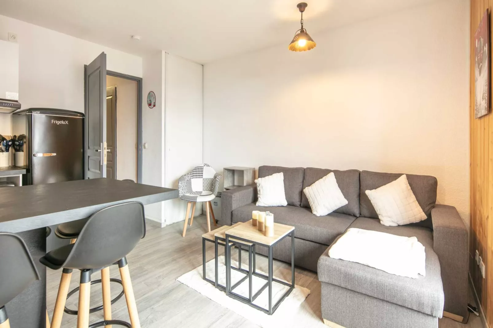 Les Grizzlis N°28 - 2P4C-Wohnzimmer