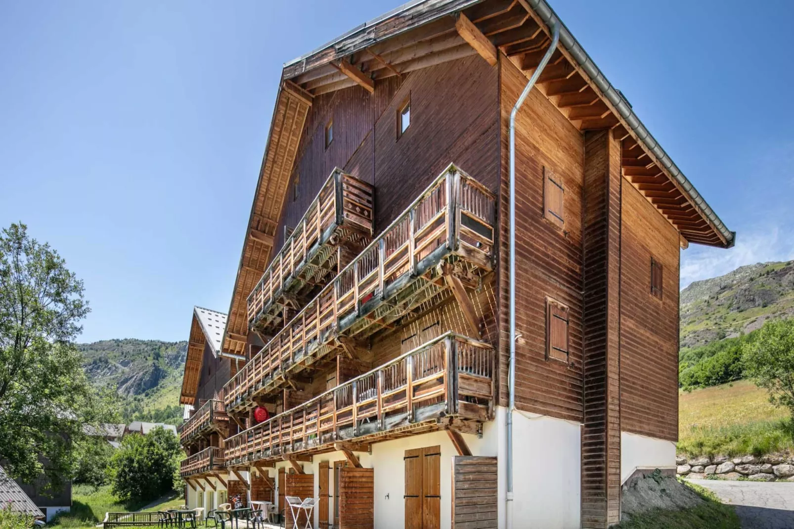 Les Marmottes N°40 - 3P5-Exterior summer