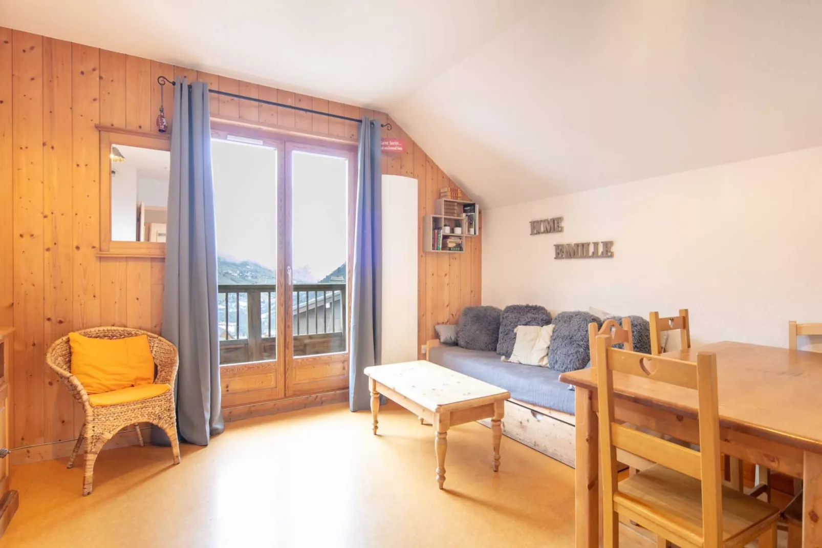 Les Marmottes N°40 - 3P5-Living room