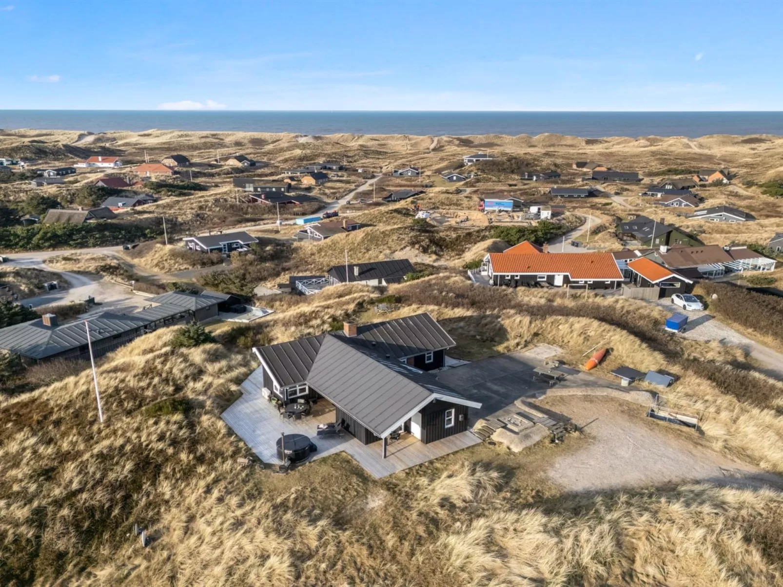 "Tahnee" - 450m from the sea-Outside